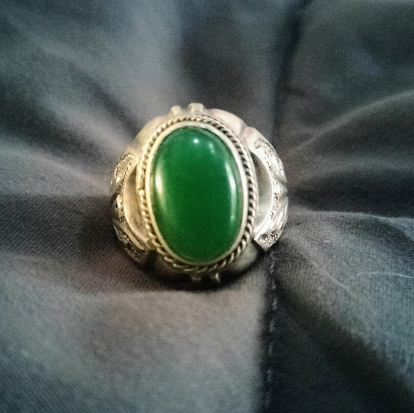 Men's Green Onyx and Sterling silver ring Size 9 - Picture 4 of 10